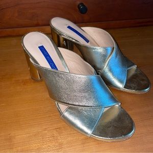 STUART WEITZMAN Galene Gold Metallic Block Heel Sandals - Size 6.5